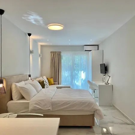 Kono & * Thessaloniki