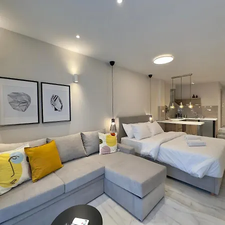 Kono & * テッサロニキ