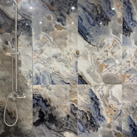 Kono & * テッサロニキ