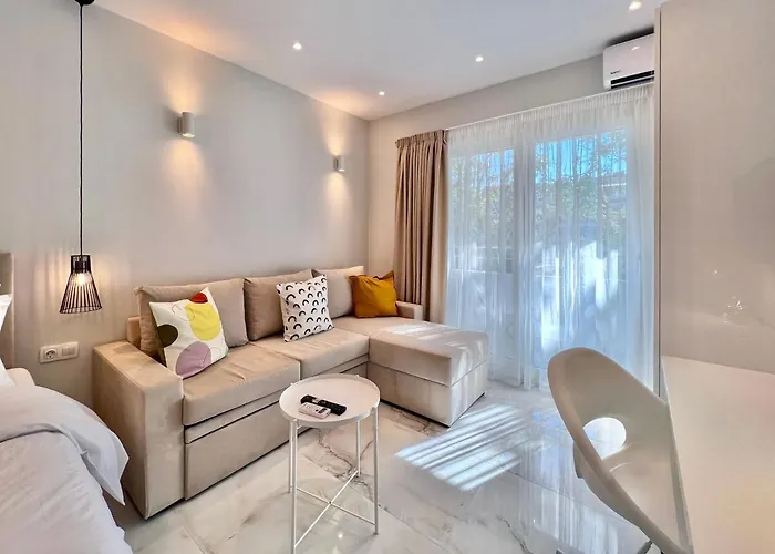 Kono Studios&suites Apartamento Tesalónica