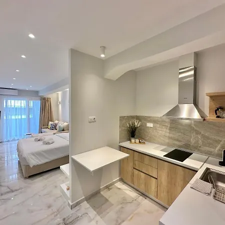 Kono & Διαμέρισμα